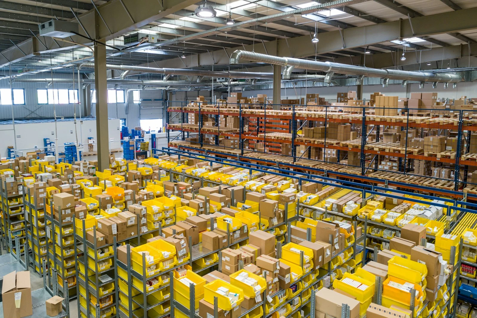Storage & logistics environment